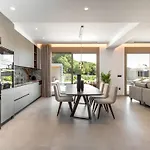 Emerald Estate By Interhome 펜션 Asgourou