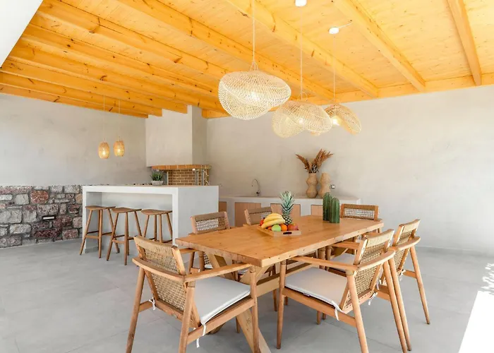 Holiday home Emerald Estate By Interhome